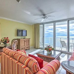  Apartment Beachfront With Emerald Amenities